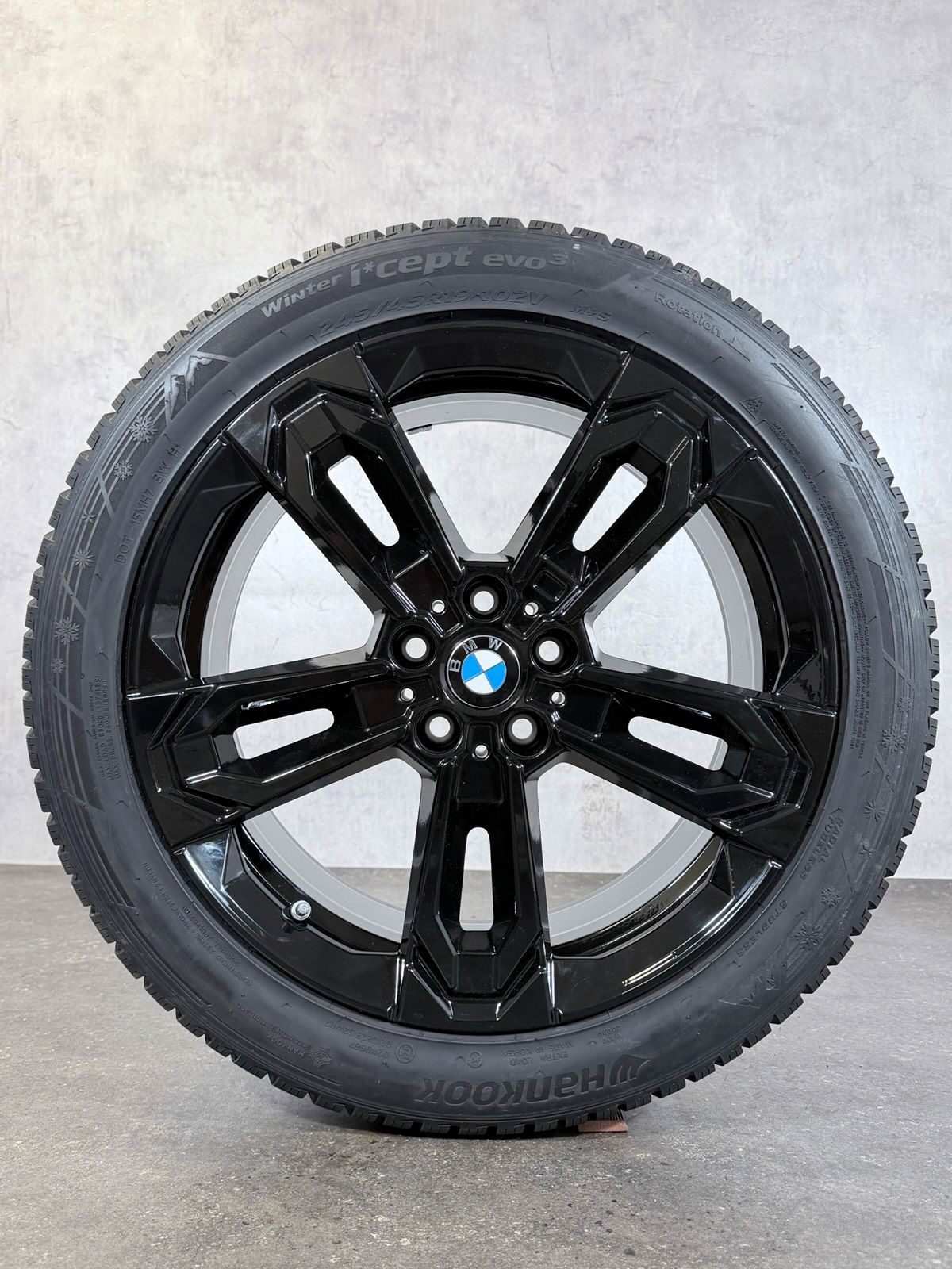 ORIGINAL 19 ZOLL BMW iX1 X1 U11 X2 U10 STYLING 871M WINTERREIFEN