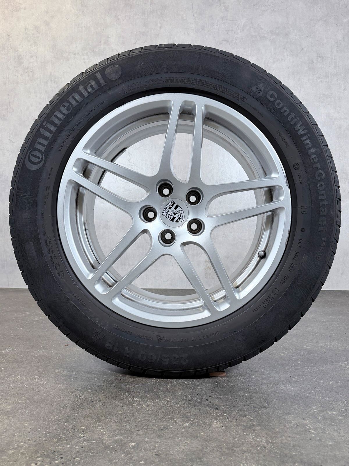 ORIGINAL 18 ZOLL PORSCHE MACAN 95B WINTERREIFEN WINTERRÄDER