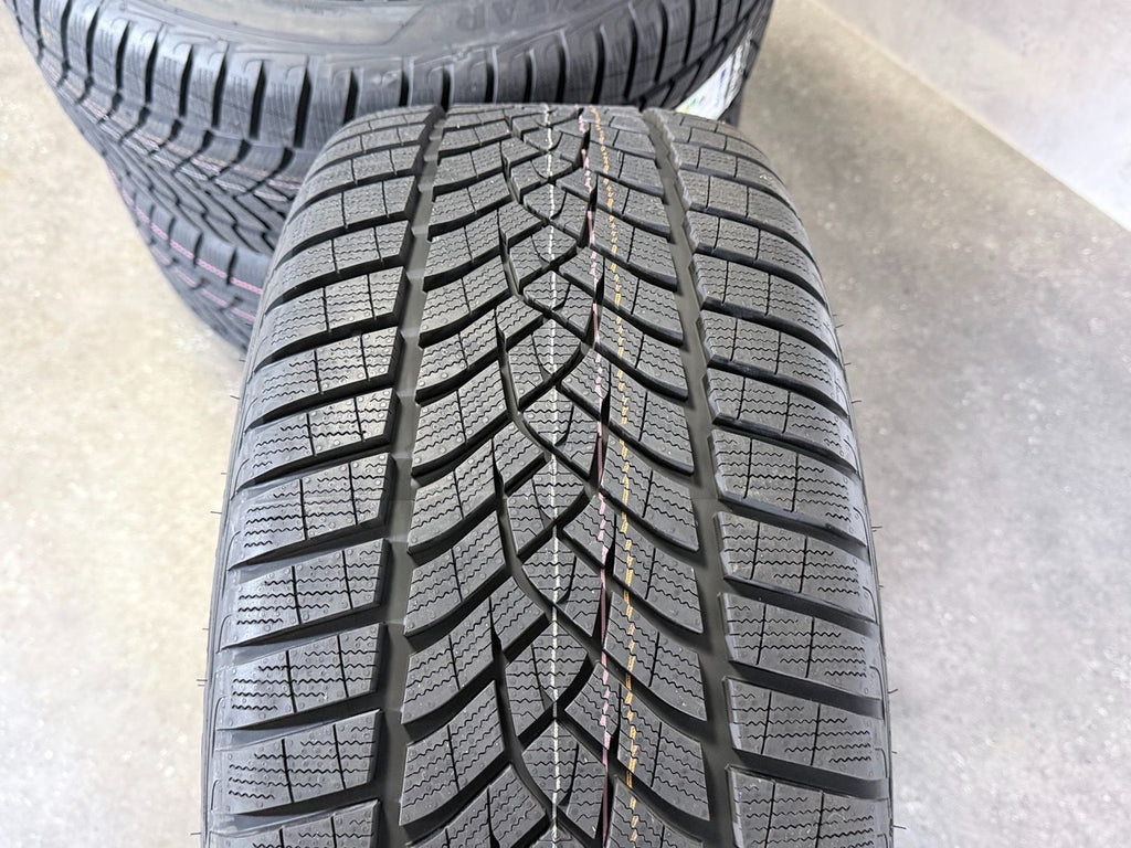 NEU ORIGINAL 21 ZOLL BMW X3M X4M F97 F98 M 765 WINTERREIFEN