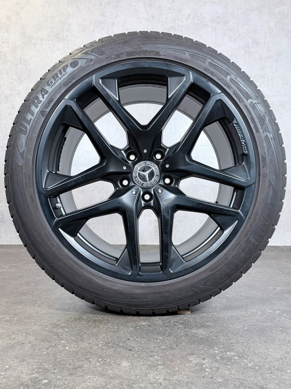 ORIGINAL 21 ZOLL MERCEDES G-KLASSE G63 W463 W465 WINTERREIFEN AMG