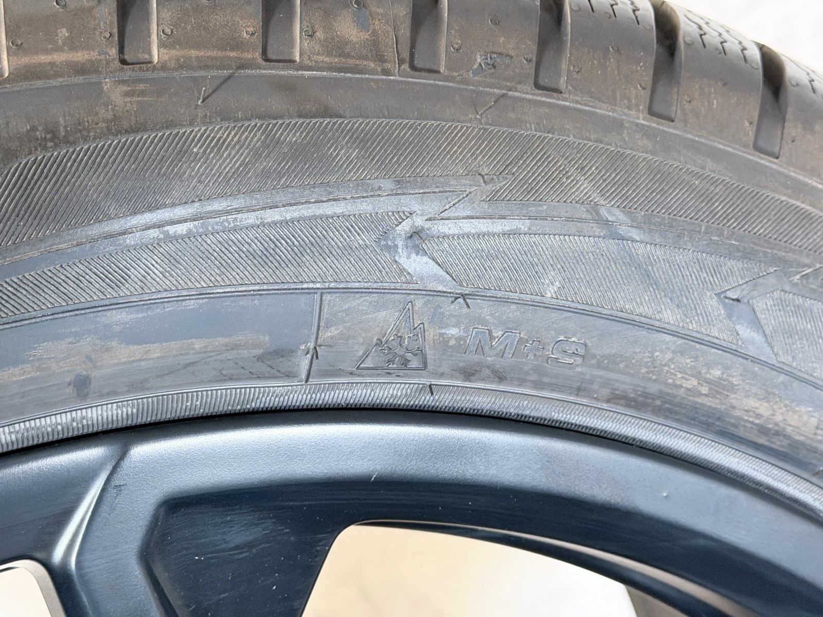 ORIGINAL 21 ZOLL MERCEDES G-KLASSE G63 W463 W465 WINTERREIFEN AMG