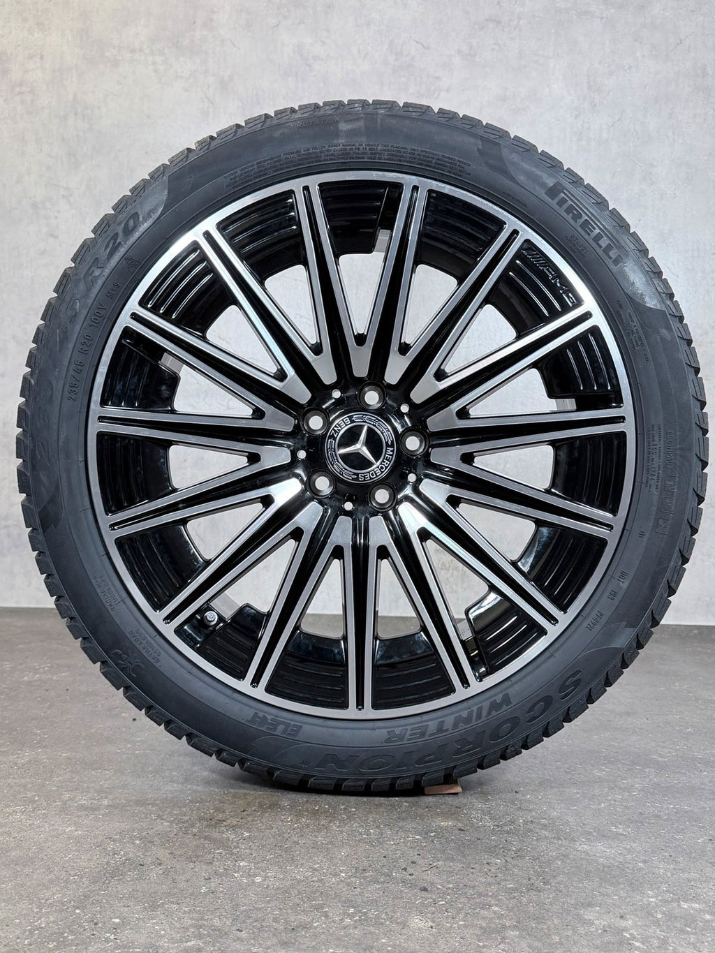NEU ORIGINAL 20 ZOLL MERCEDES AMG GLA GLB H247 X247 WINTERREIFEN