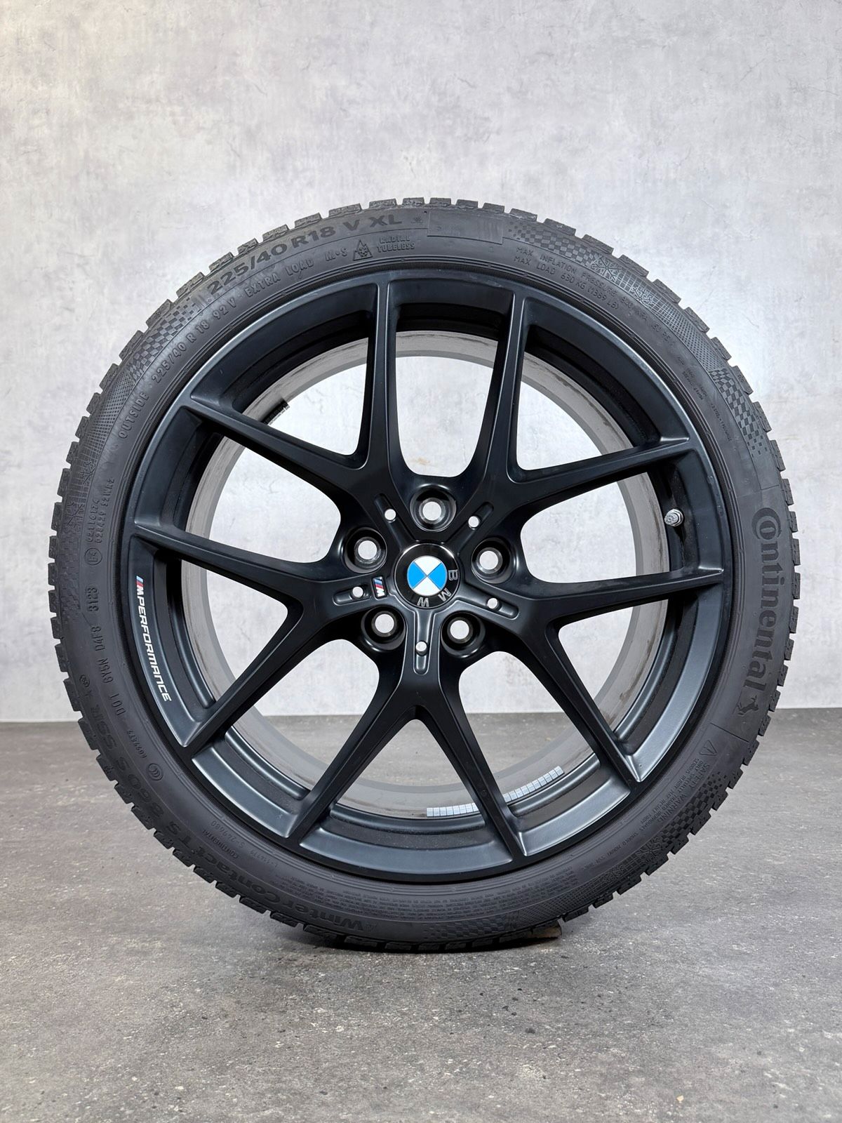 ORIGINAL 18 ZOLL BMW 1er F40 2ef F44 GC M 554 WINTERREIFEN