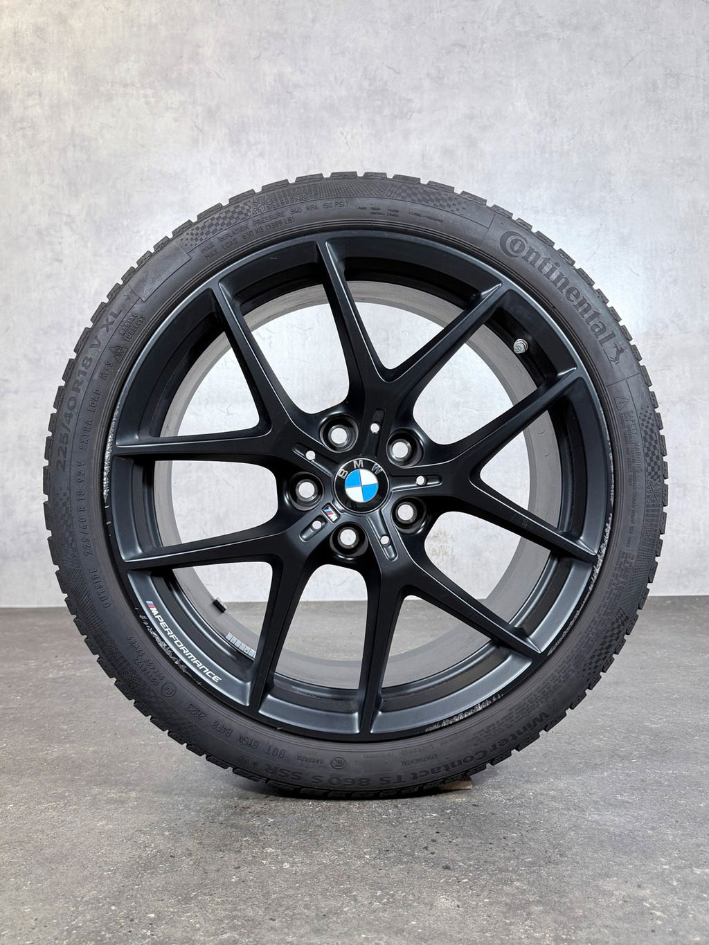 ORIGINAL 18 ZOLL BMW 1er F40 2ef F44 GC M 554 WINTERREIFEN
