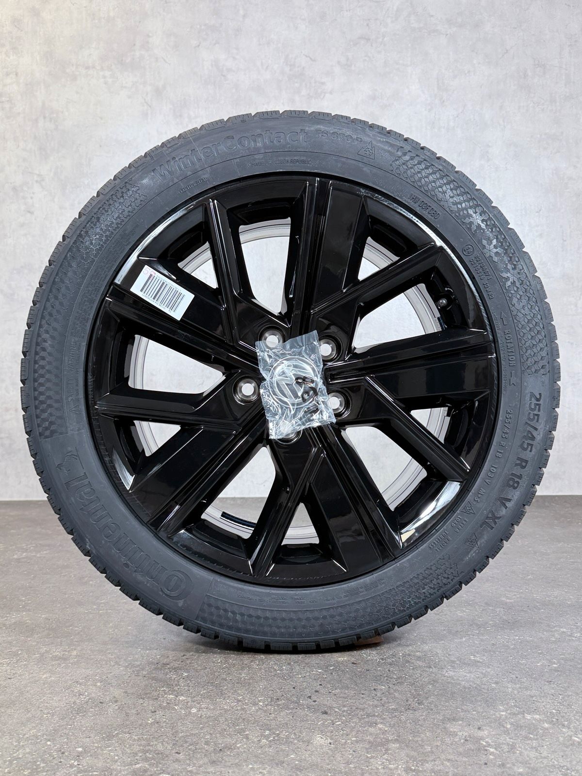NEU ORIGINAL 18 ZOLL VW T6 T6.1 VALDIVIA WINTERREIFEN 7LA601025B