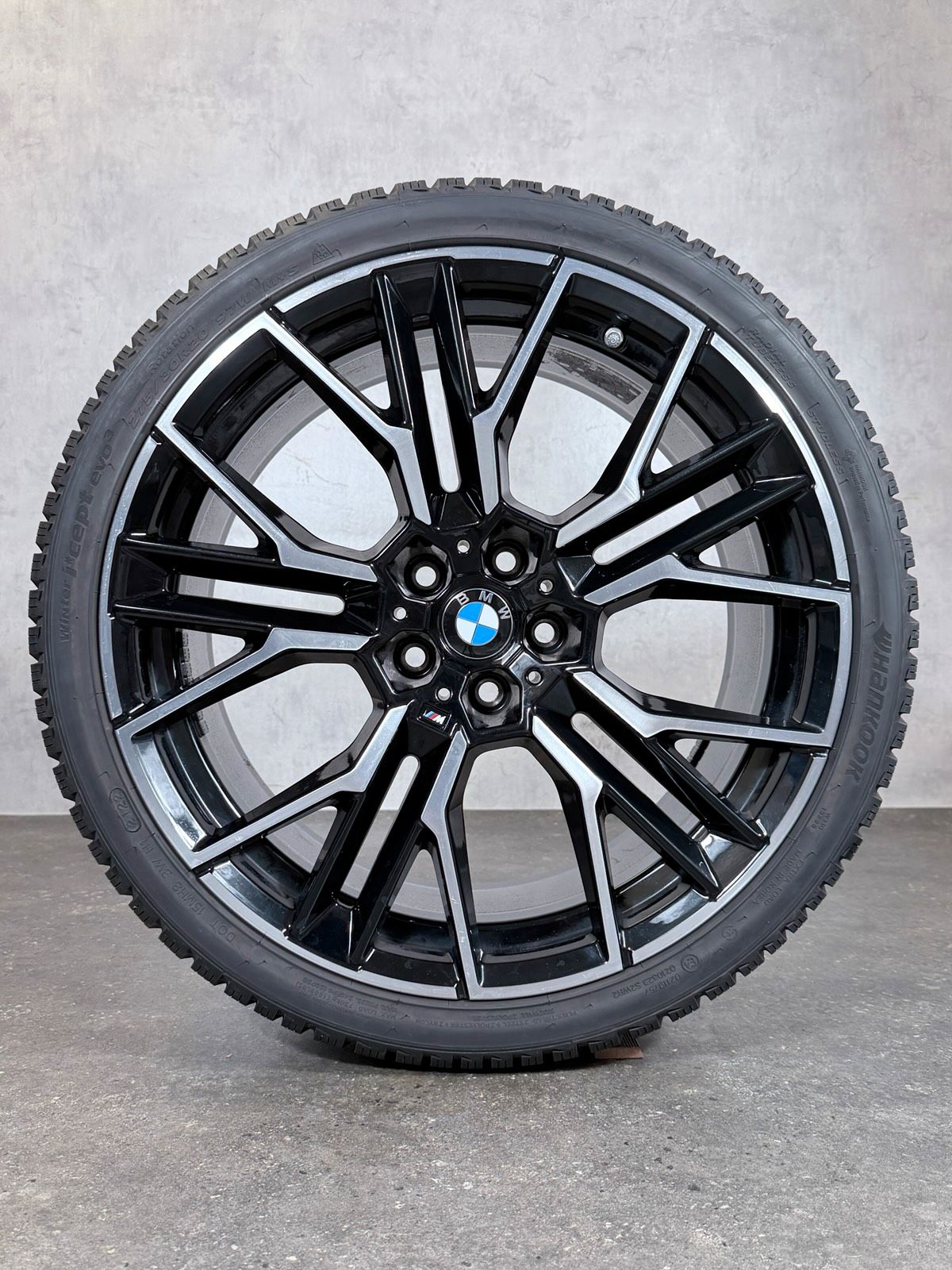 ORIGINAL 20 ZOLL BMW 8er G14 G15 G16 M 894 WINTERREIFEN 5A07083