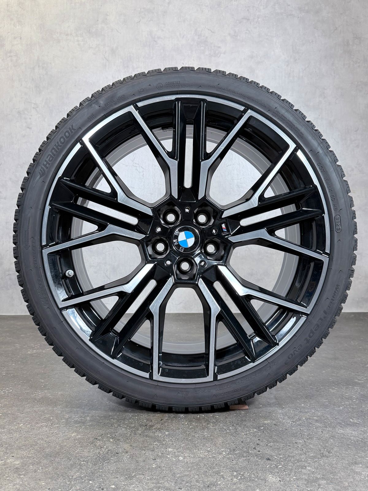 ORIGINAL 20 ZOLL BMW 8er G14 G15 G16 M 894 WINTERREIFEN 5A07083