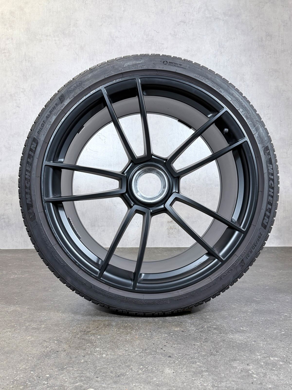 ORIGINAL 20 21 ZOLL PORSCHE 992 GTS ZV WINTERREIFEN SEIDENMATT