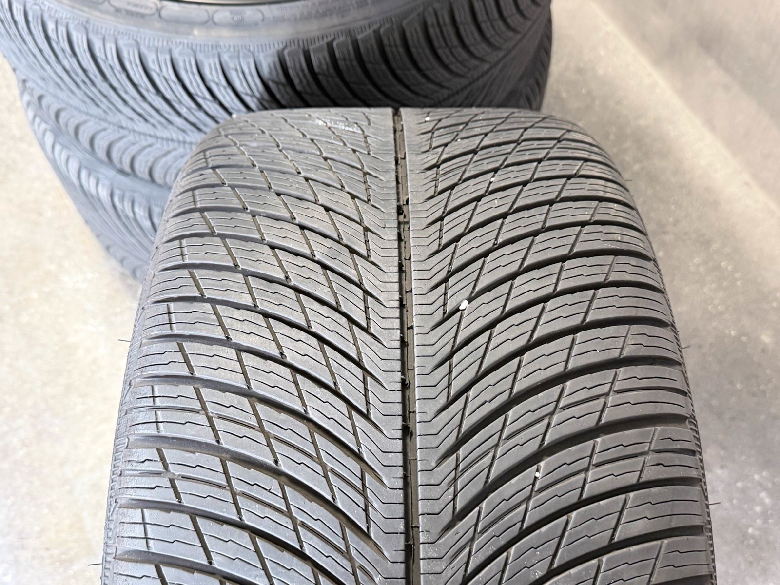 ORIGINAL 20 21 ZOLL PORSCHE 992 GTS ZV WINTERREIFEN SEIDENMATT