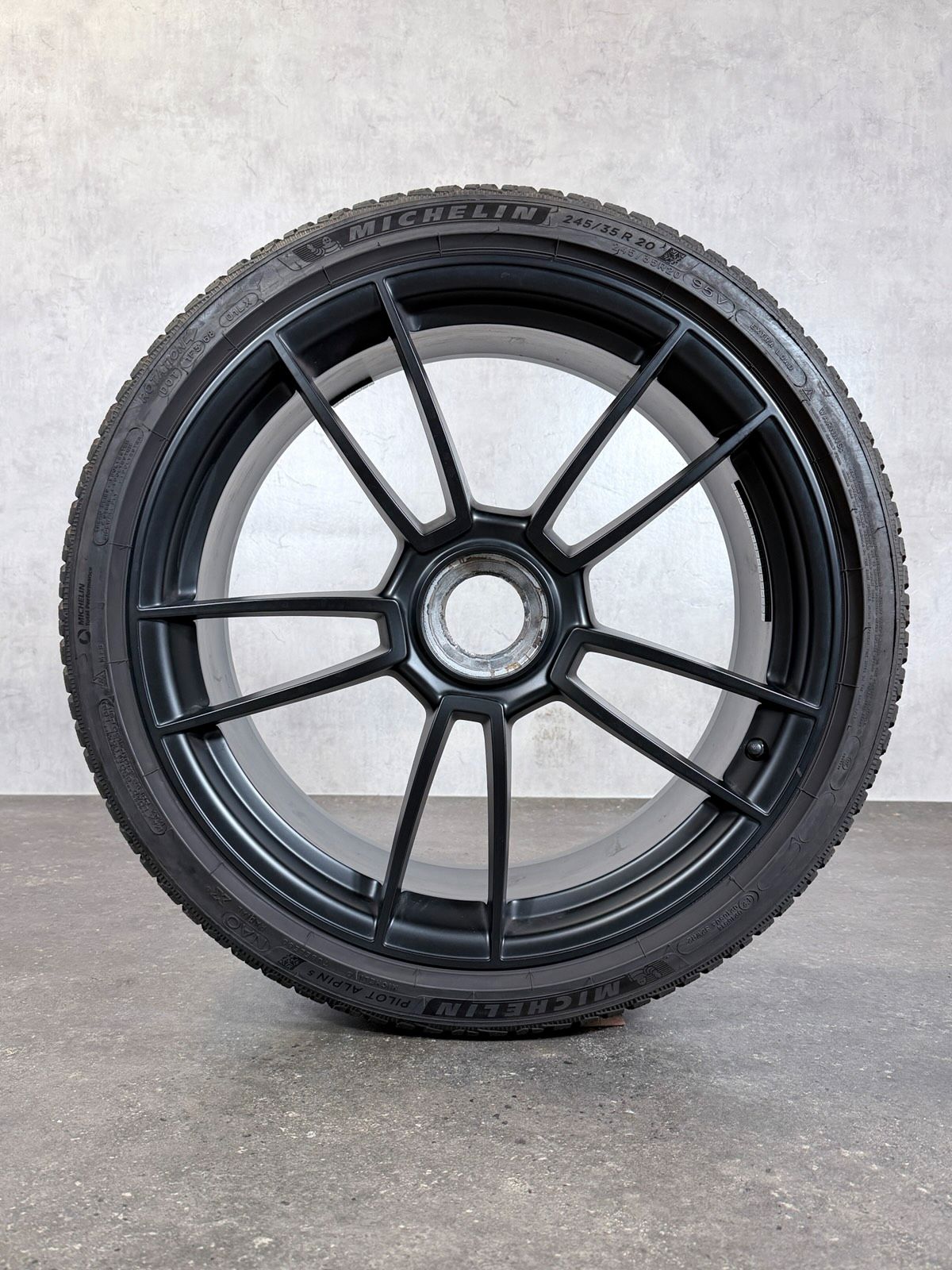 ORIGINAL 20 21 ZOLL PORSCHE 992 GTS ZV WINTERREIFEN