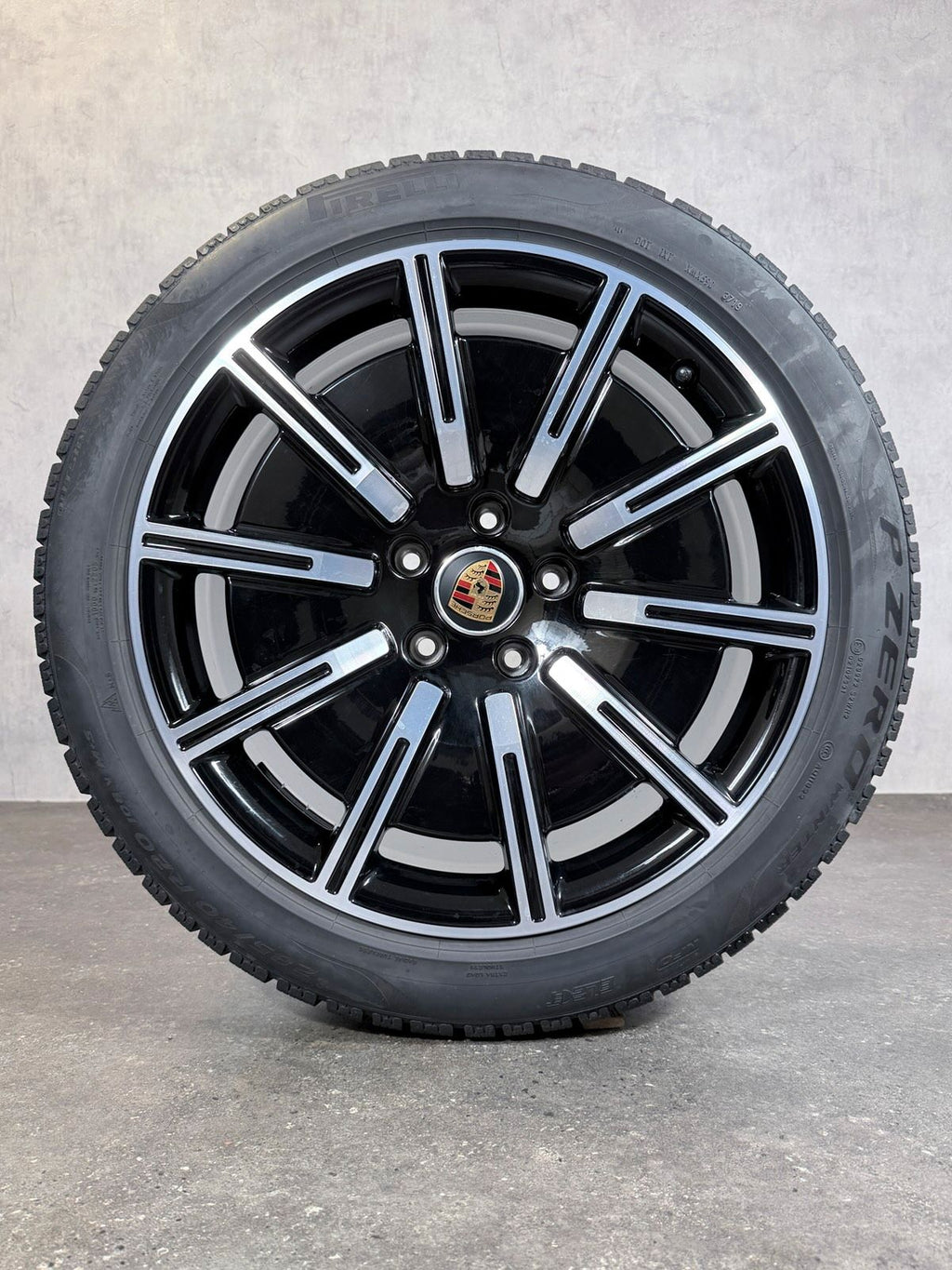 ORIGINAL 20 ZOLL PORSCHE TAYCAN AERO CROSS TURISMO WINTERREIFEN