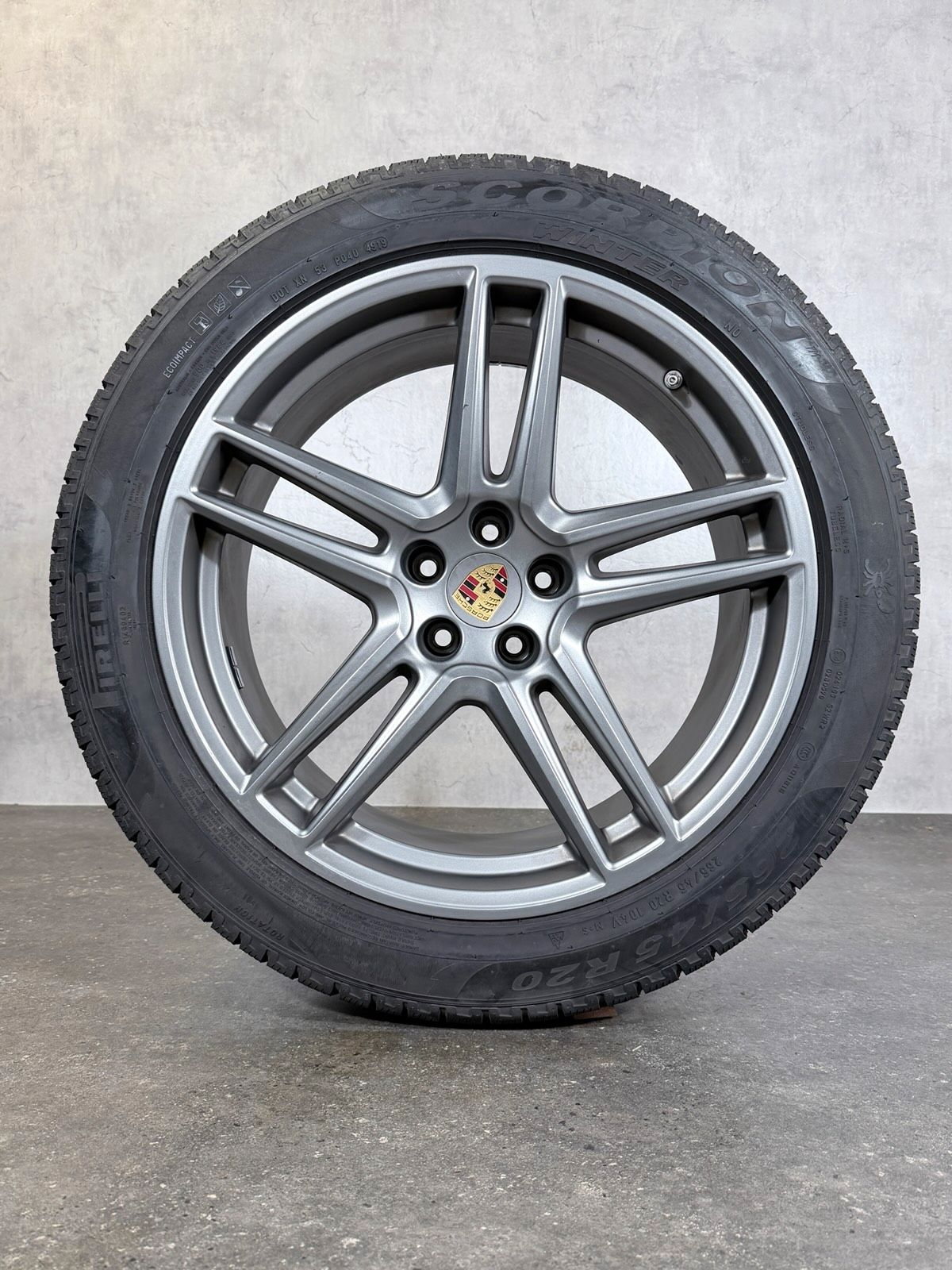 ORIGINAL 20 ZOLL PORSCHE MACAN II III 95B GRAU WINTERREIFEN