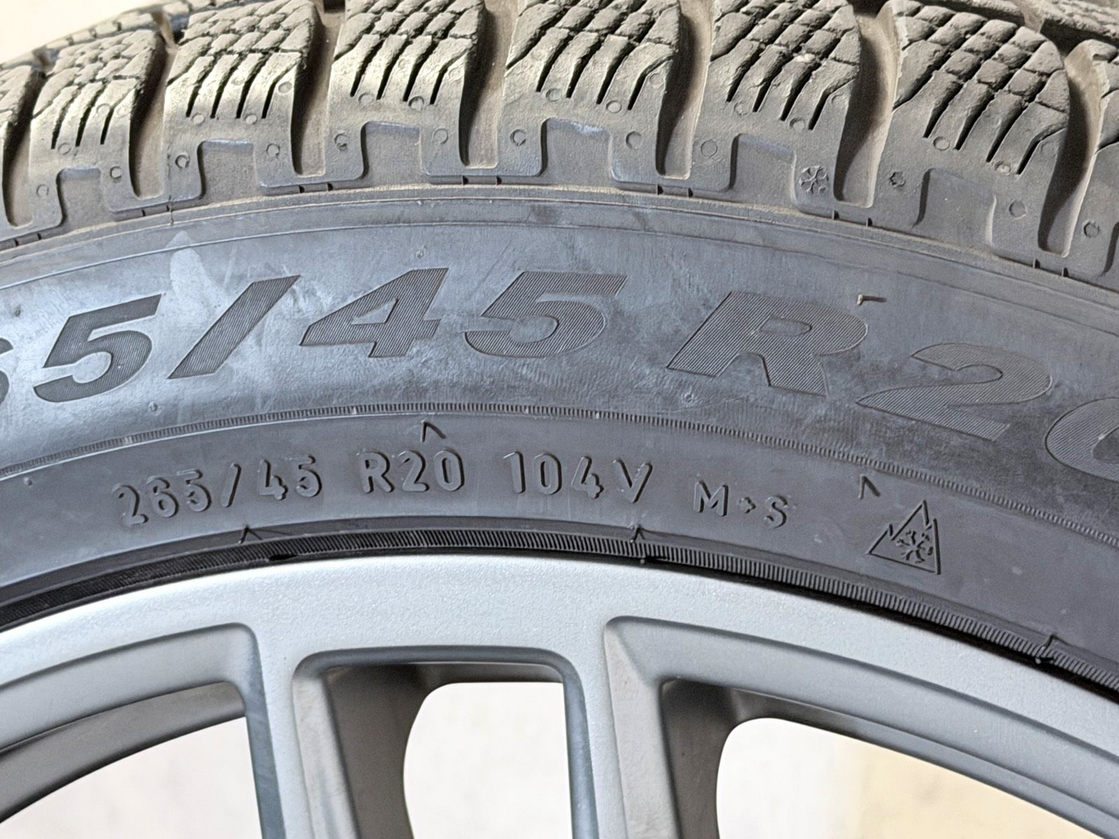 ORIGINAL 20 ZOLL PORSCHE MACAN II III 95B GRAU WINTERREIFEN