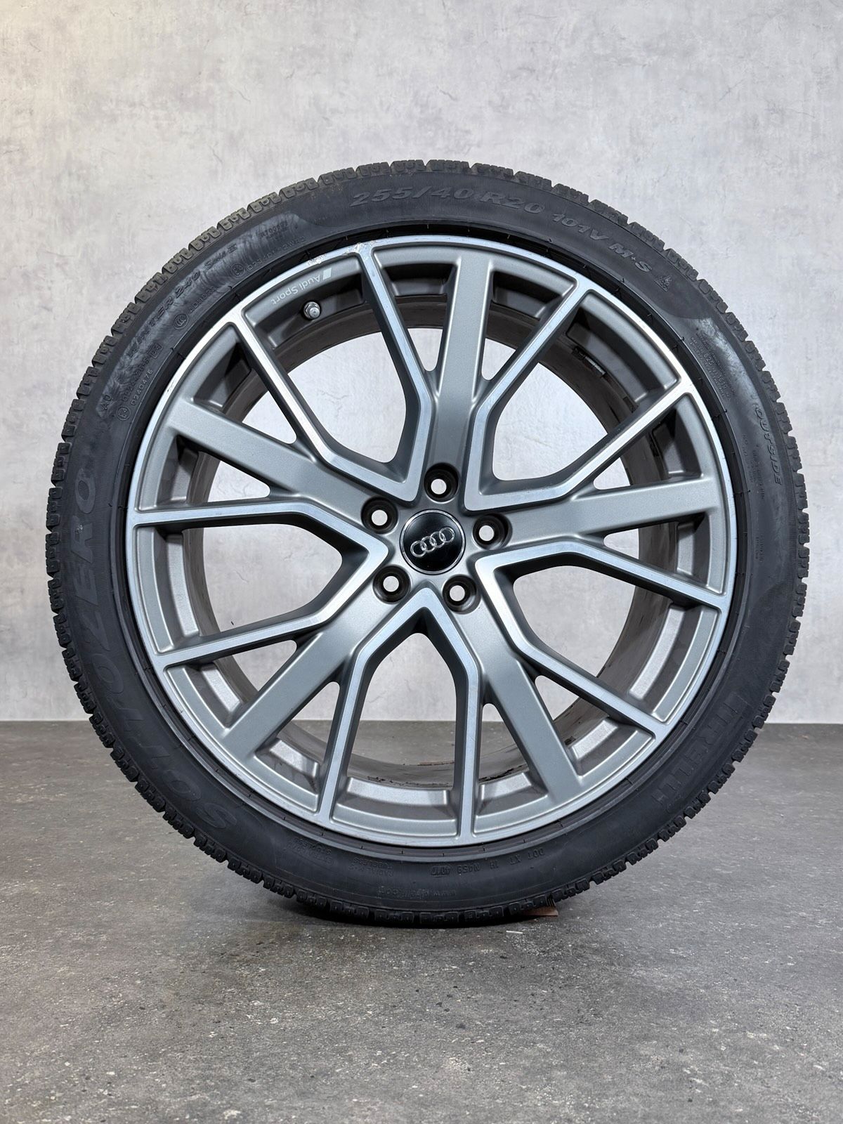 ORIGINAL 20 ZOLL AUDI Q3 SQ3 RSQ3 83A Y SPEICHE WINTERREIFEN