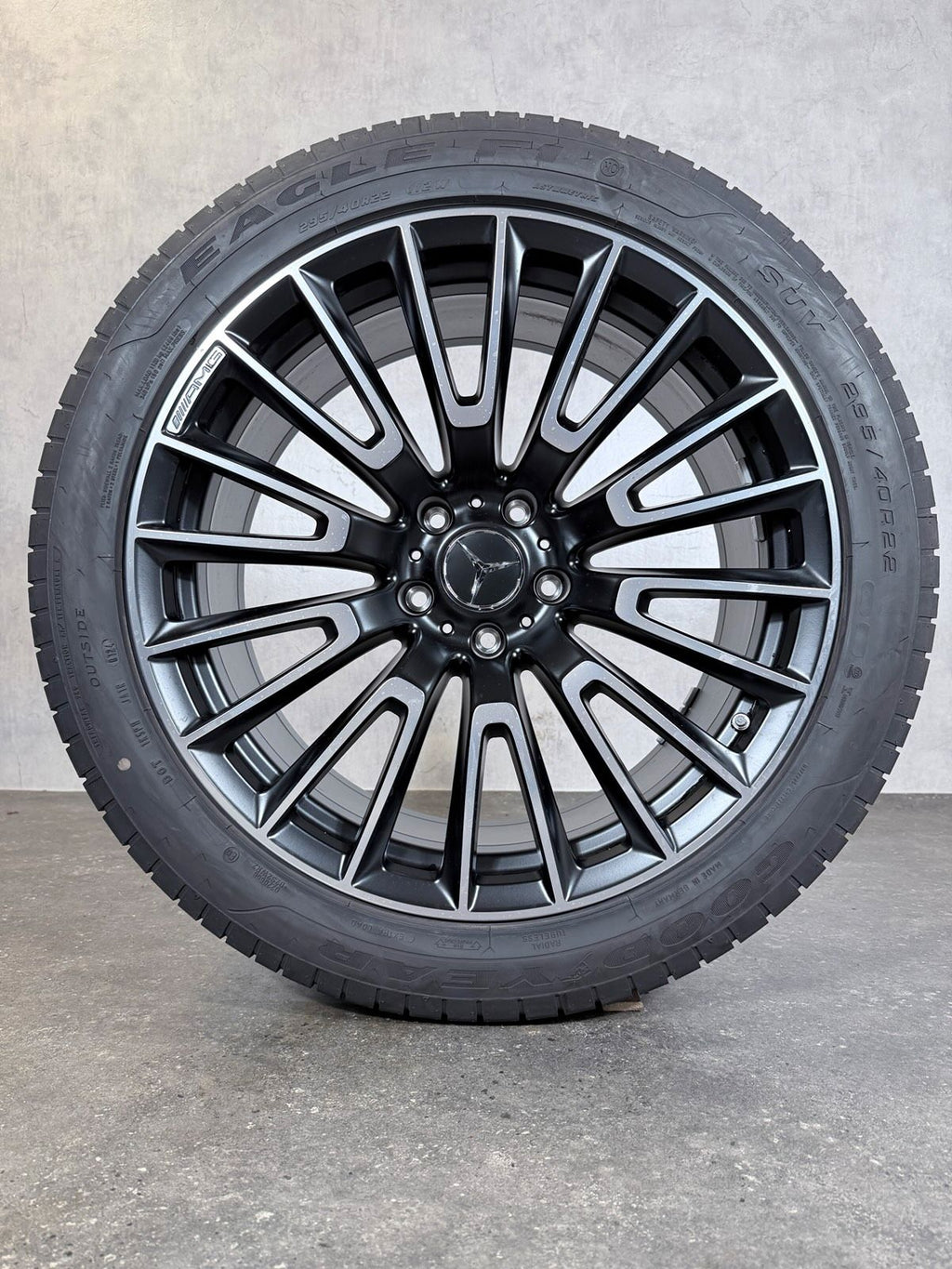 ORIGINAL 22 ZOLL MERCEDES G63 W465 AMG SOMMERREIFEN G-KLASSE