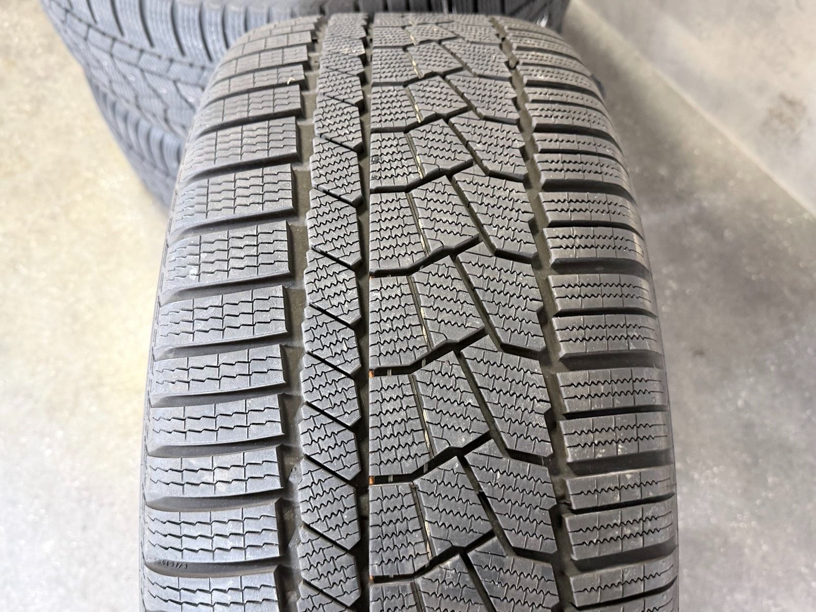 ORIGINAL 22 ZOLL MERCEDES G63 W465 W463 WINTERREIFEN G-KLASSE