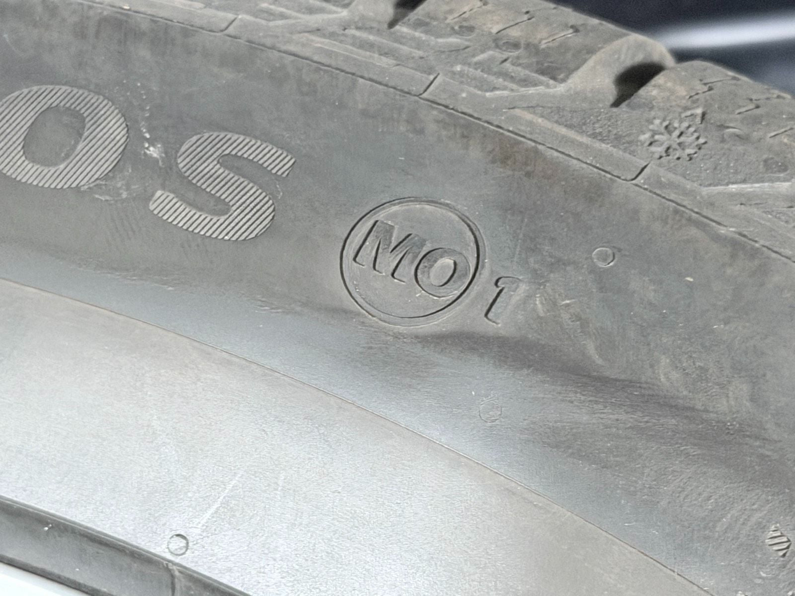 ORIGINAL 22 ZOLL MERCEDES G63 W465 W463 WINTERREIFEN G-KLASSE