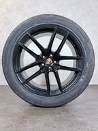 ORIGINAL 20 ZOLL PORSCHE MACAN III 3 95B SEIDENMATT SOMMERREIFEN