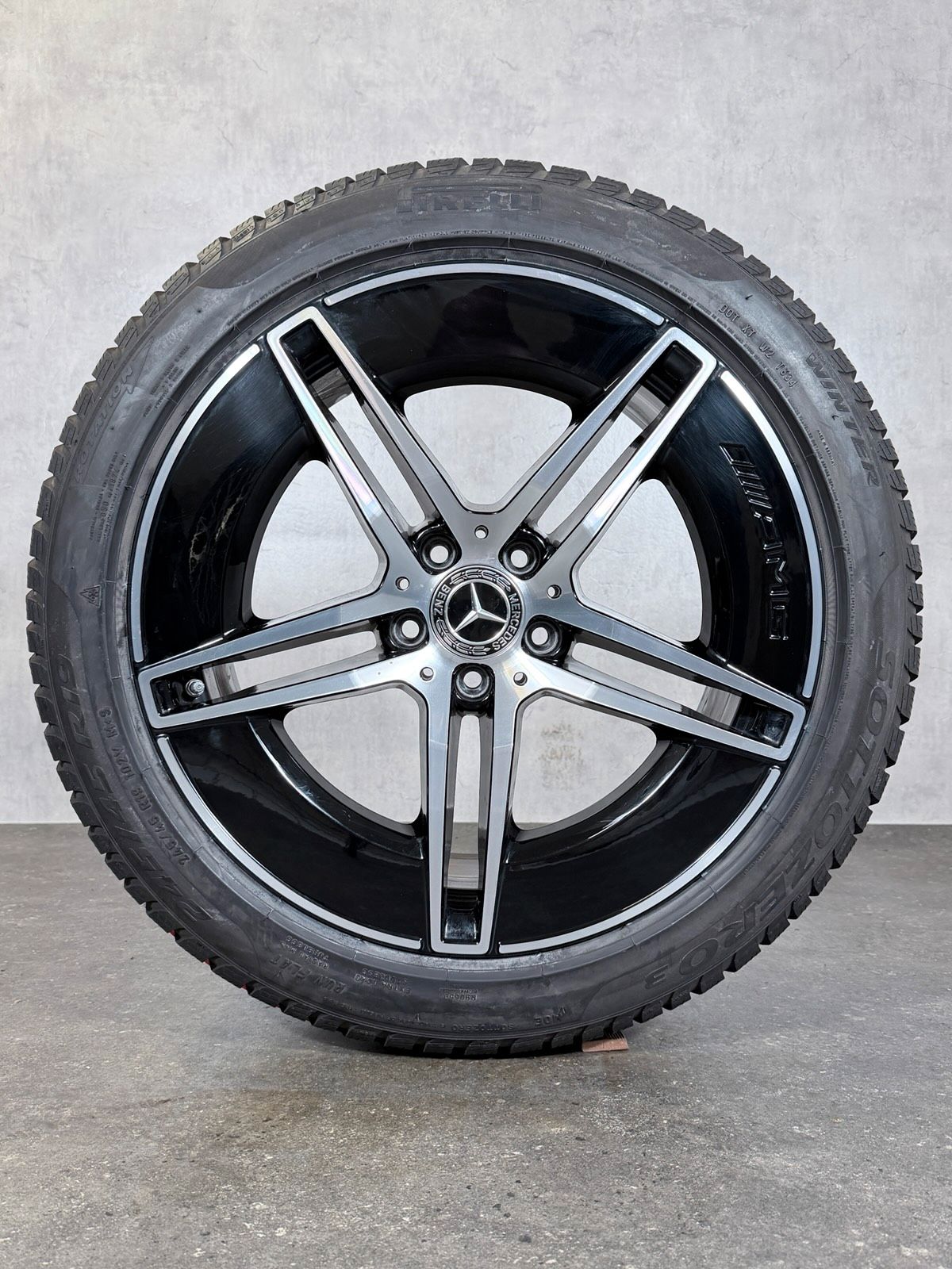 ORIGINAL 19 ZOLL MERCEDES E KLASSE W214 S214 AMG WINTERREIFEN