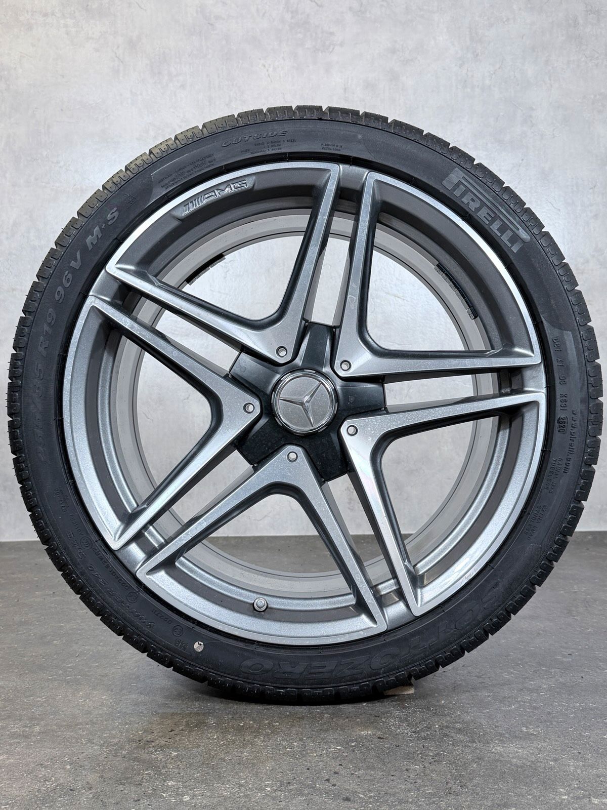 ORIGINAL 19 ZOLL MERCEDES AMG C63 W205 COUPÉ C205 WINTERREIFEN