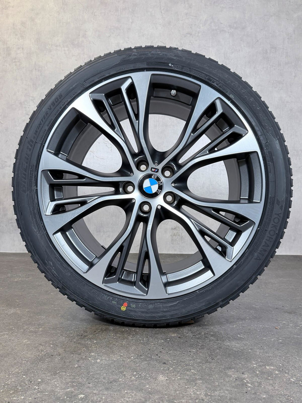 NEU ORIGINAL 21 ZOLL BMW X5 F15 X6 F16 M 599 WINTERREIFEN