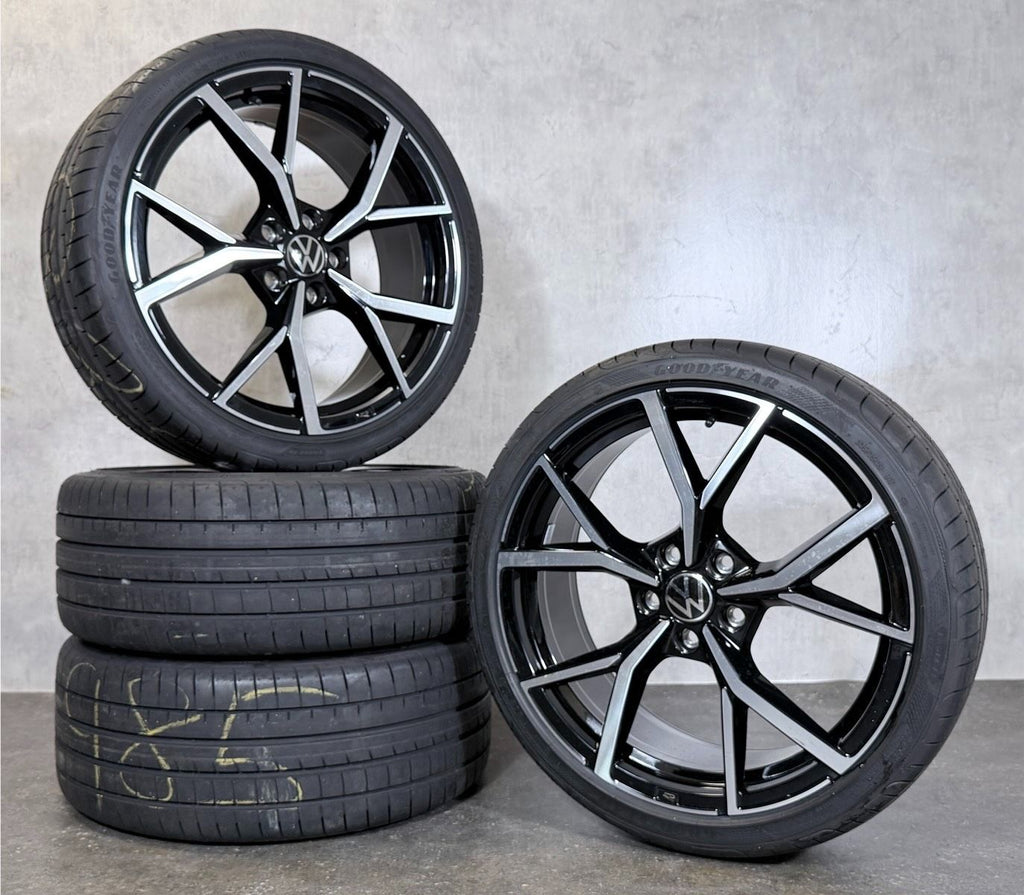 NEU ORIGINAL 19 ZOLL VW GOLF 8 VIII R ESTORIL SOMMERREIFEN 5H