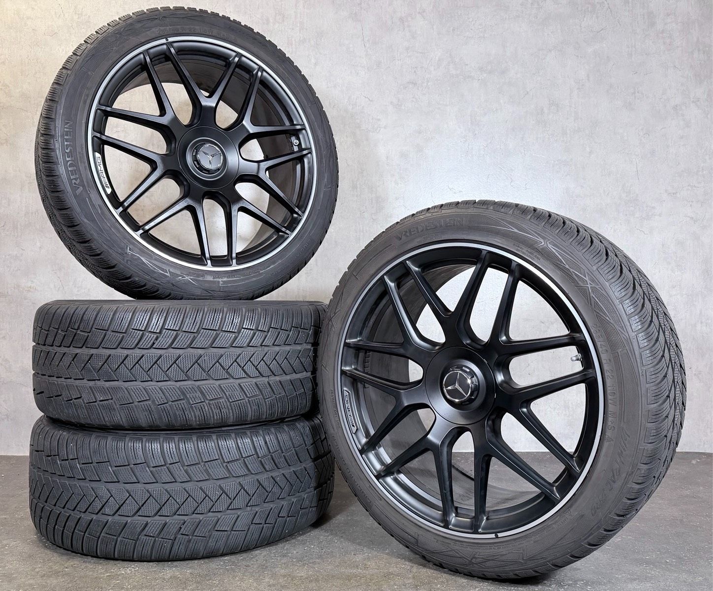 ORIGINAL 22 ZOLL MERCEDES G63 W463 W465 WINTERREIFEN AMG
