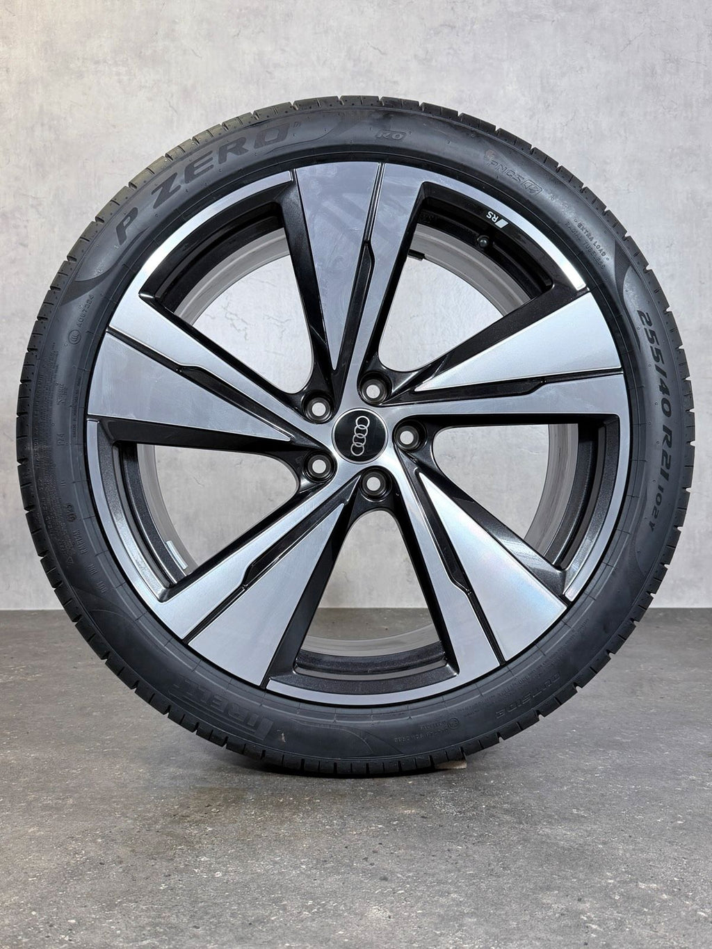 ORIGINAL 21 ZOLL AUDI Q5 SQ5 8MA SOMMERREIFEN 8MA601025N