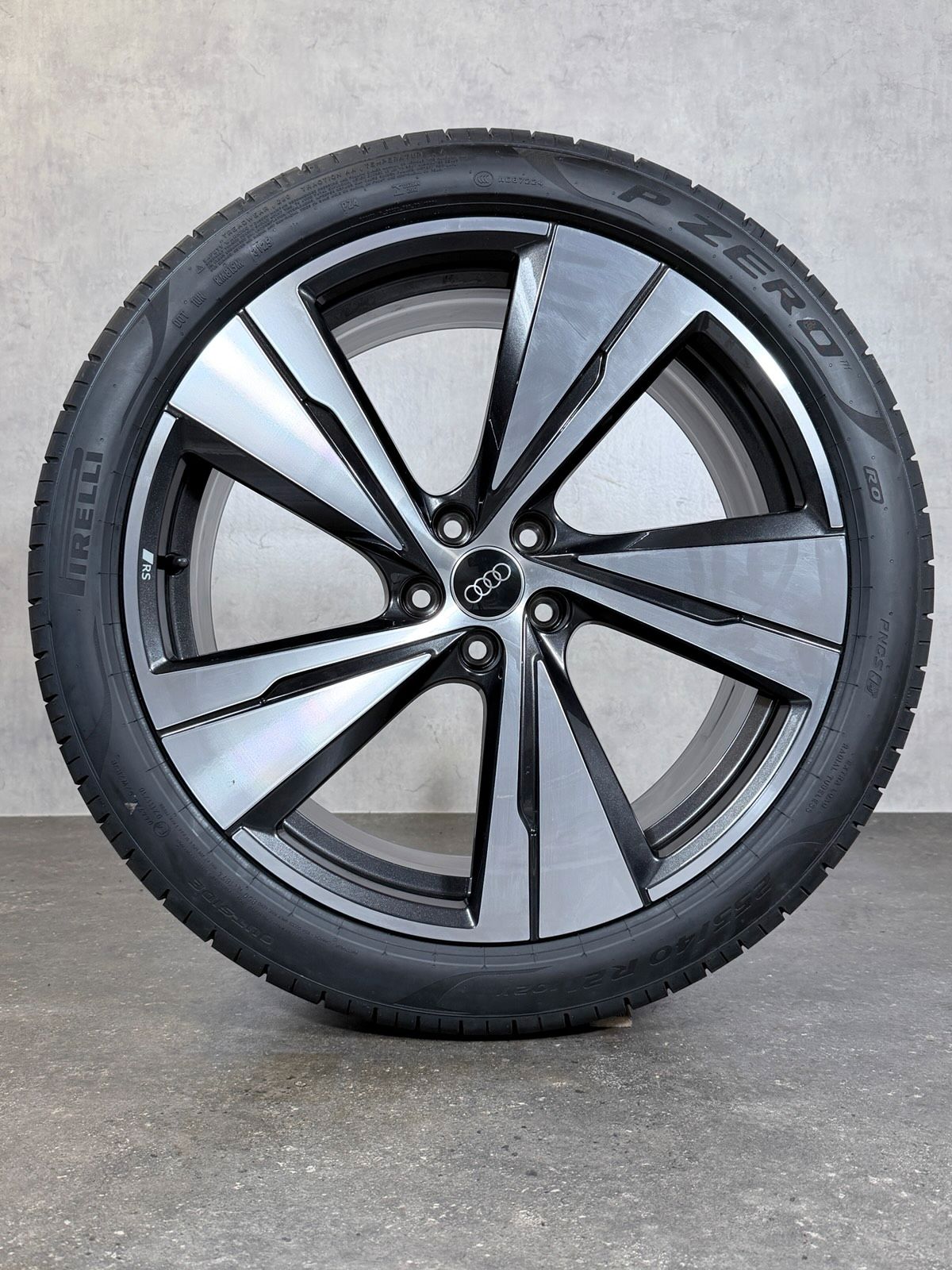 ORIGINAL 21 ZOLL AUDI Q5 SQ5 8MA SOMMERREIFEN 8MA601025N