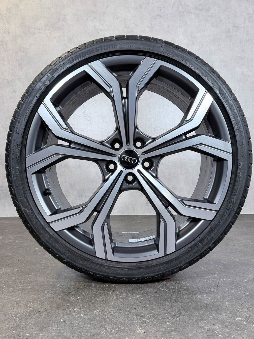 ORIGINAL 21 ZOLL AUDI A6 S6 4K C8 SOMMERREIFEN 4K0601025CA