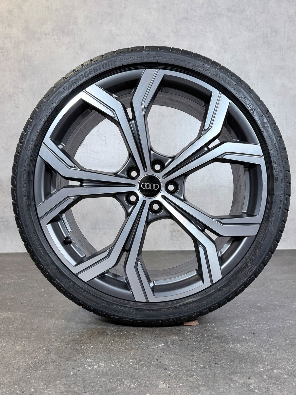 ORIGINAL 21 ZOLL AUDI A6 S6 4K C8 SOMMERREIFEN 4K0601025CA