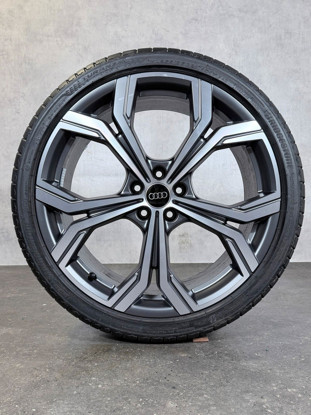 ORIGINAL 21 ZOLL AUDI A6 S6 4K C8 SOMMERREIFEN 4K0601025CA