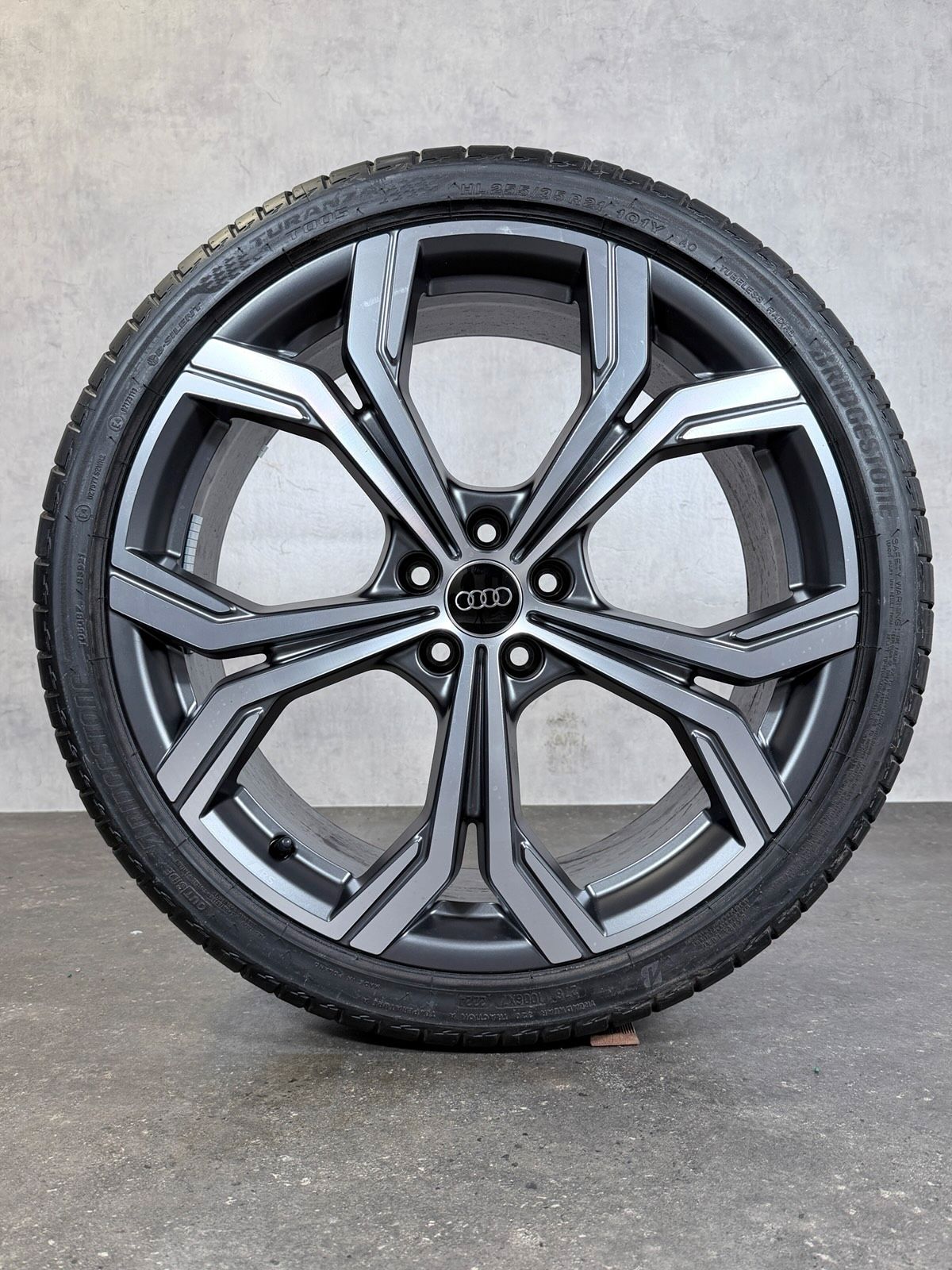 ORIGINAL 21 ZOLL AUDI A6 S6 4K C8 SOMMERREIFEN 4K0601025CA