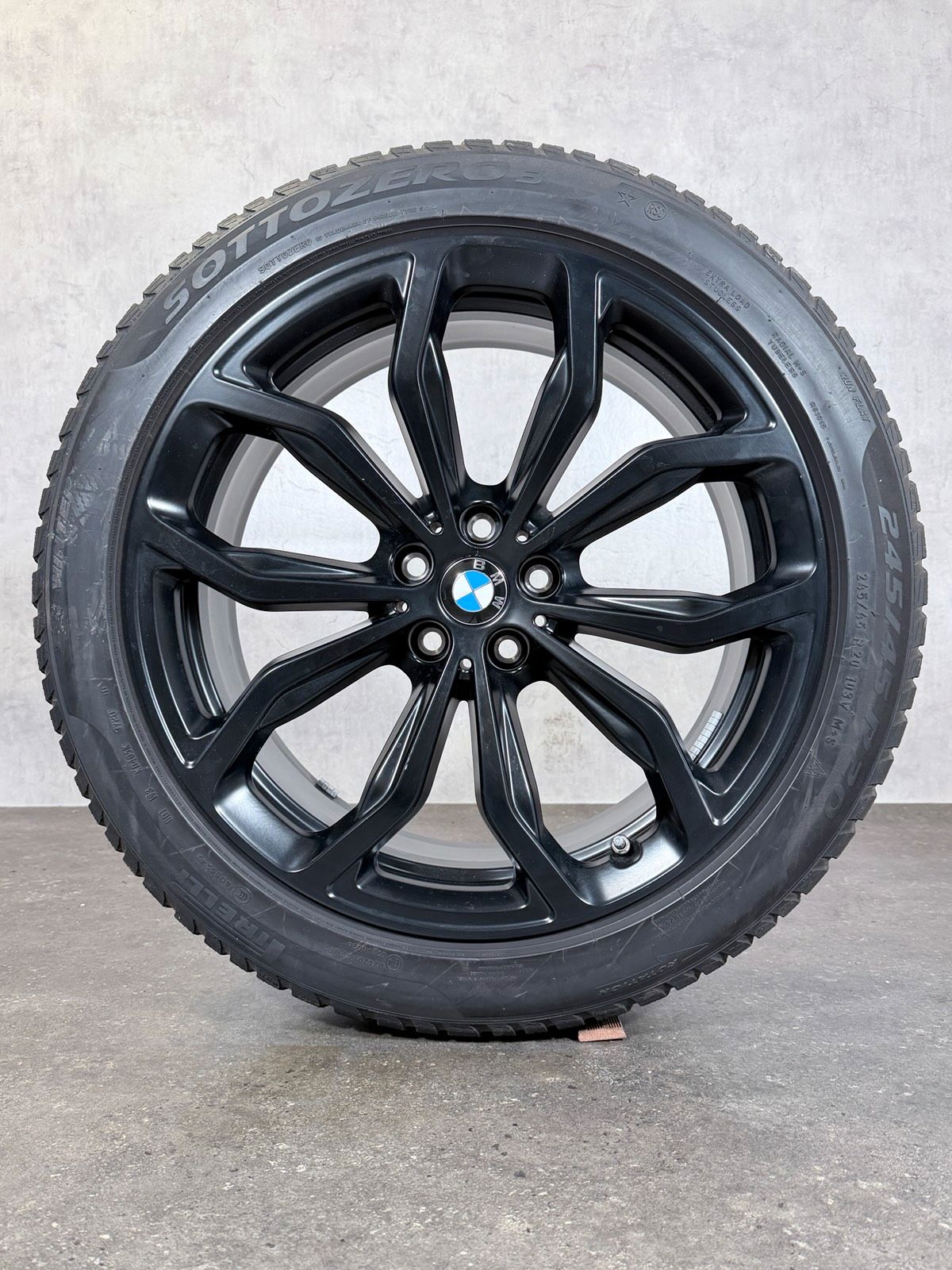 ORIGINAL 20 ZOLL BMW RUNFLAT 695 X3 X4 G01 G02 WINTERREIFEN