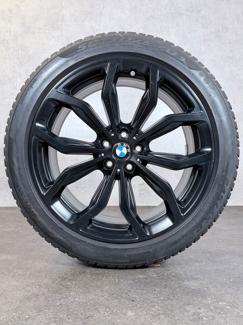 ORIGINAL 20 ZOLL BMW RUNFLAT 695 X3 X4 G01 G02 WINTERREIFEN