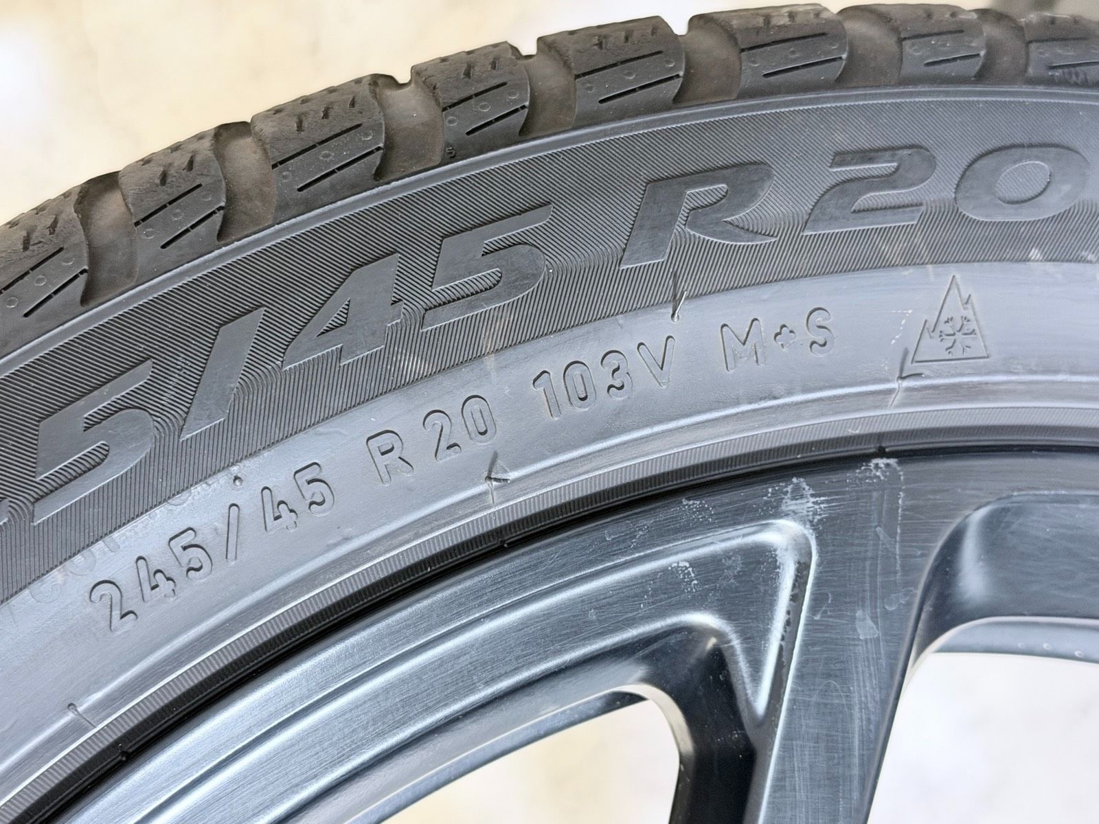 ORIGINAL 20 ZOLL BMW RUNFLAT 695 X3 X4 G01 G02 WINTERREIFEN