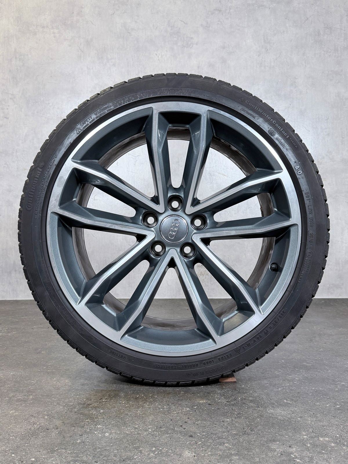 ORIGINAL 19 ZOLL AUDI A5 S5 8W B9 WINTERREIFEN 8W0601025DF