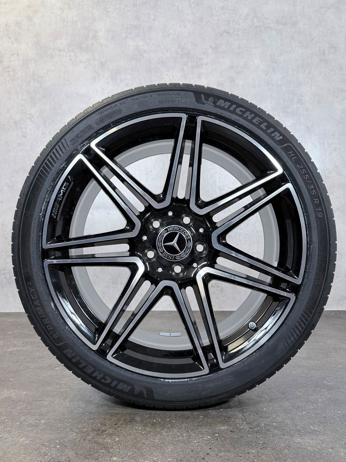 ORIGINAL 19 ZOLL MERCEDES C-KLASSE W206 S206 SOMMERREIFEN AMG