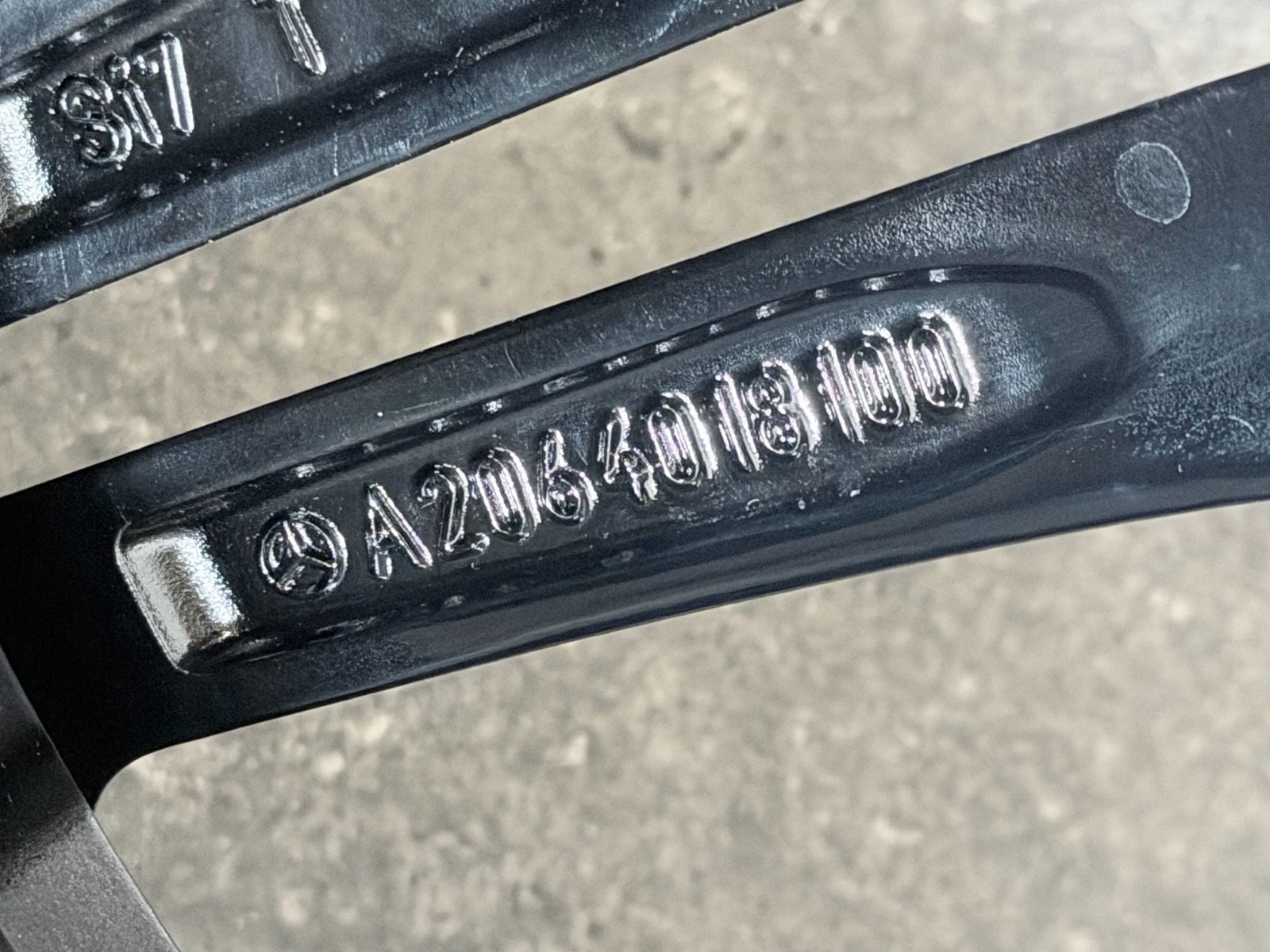 ORIGINAL 19 ZOLL MERCEDES C-KLASSE W206 S206 SOMMERREIFEN AMG