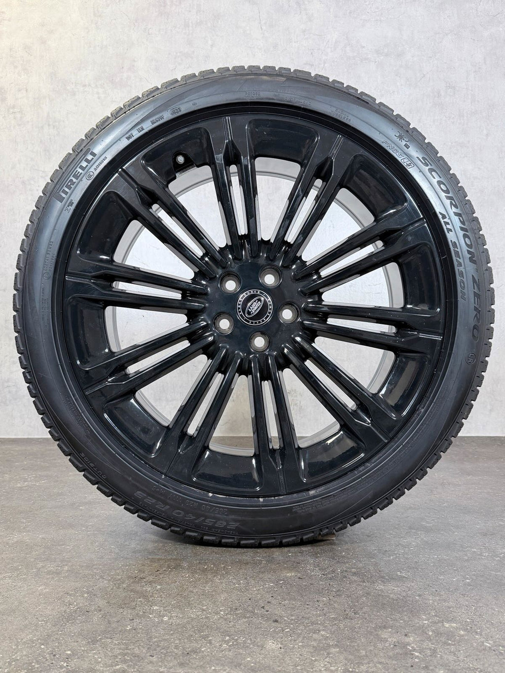 ORIGINAL 23 ZOLL LAND ROVER SPORT L460 SOMMERREIFEN L461