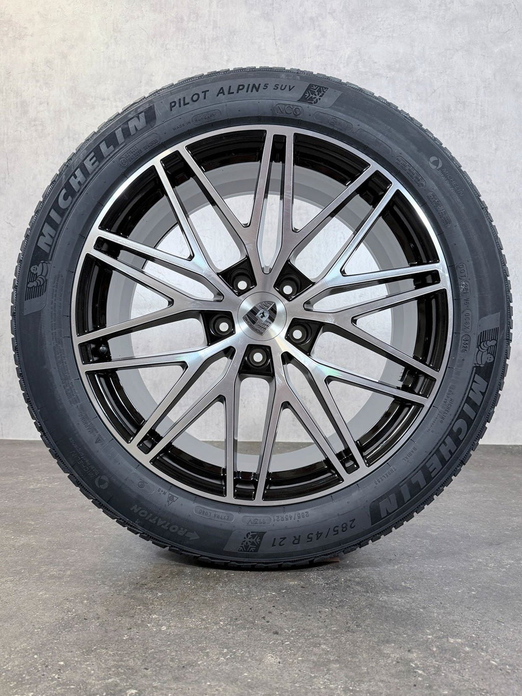NEU ORIGINAL 21 ZOLL PORSCHE CAYENNE E3-2 FACELIFT WINTERREIFEN