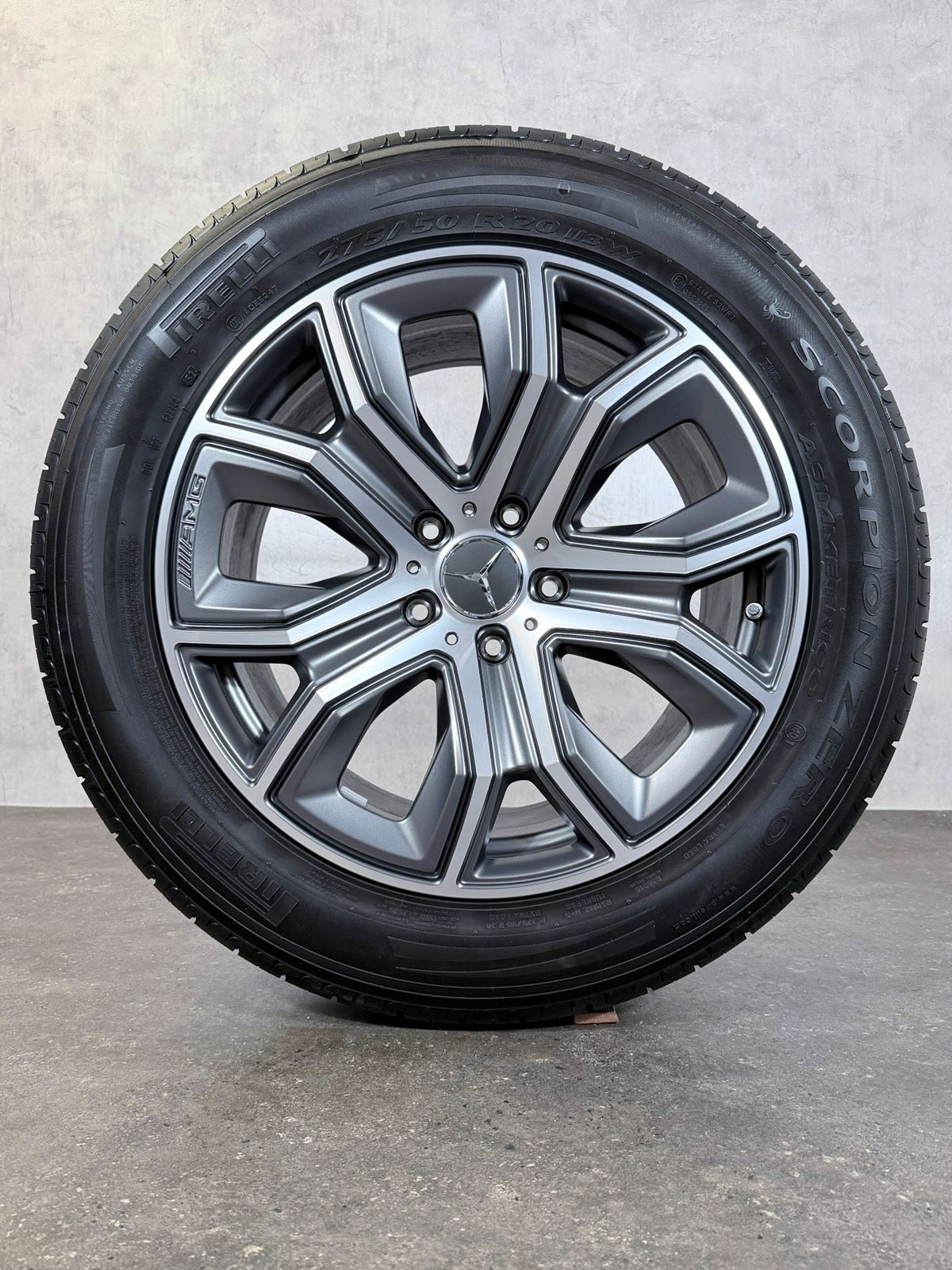 ORIGINAL 20 ZOLL MERCEDES AMG G-KLASSE W465 SOMMERREIFEN NEU