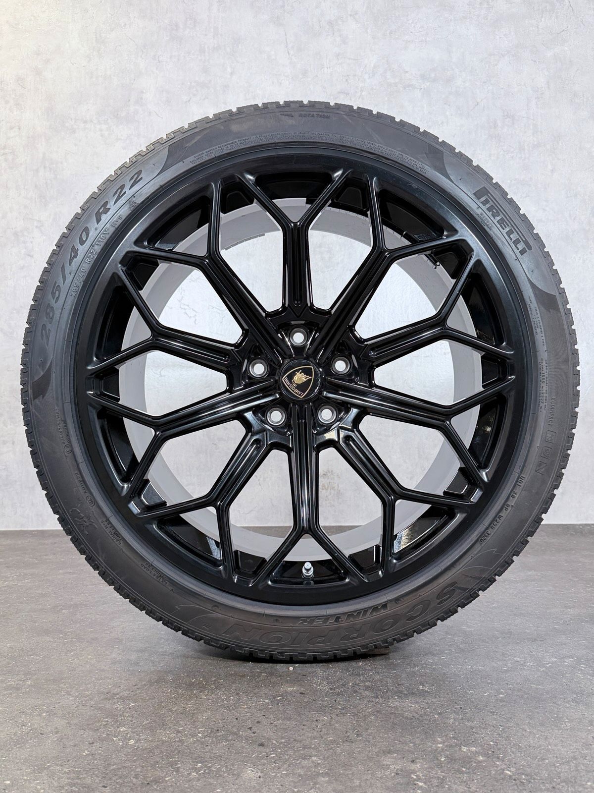 ORIGINAL 22 ZOLL LAMBORGHINI URUS S AURIGA 4ML601025R WINTERREIFE