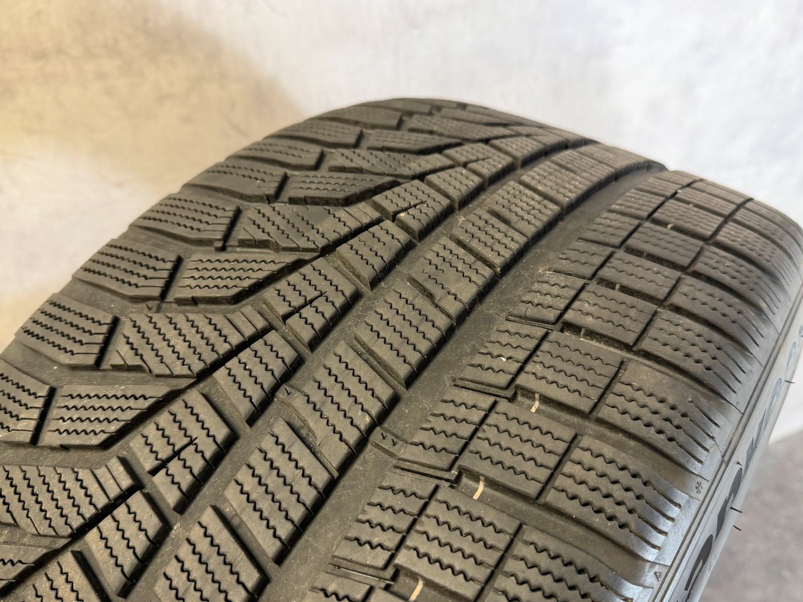 ORIGINAL 23 ZOLL AUDI SPORT RSQ8 RS Q8 4M8 WINTERREIFEN AP