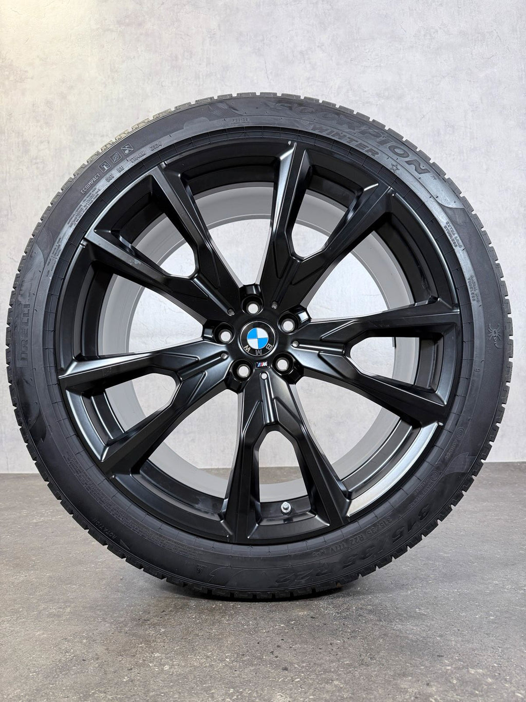 ORIGINAL 22 ZOLL BMW X7 G07 STYLING M 755 WINTERREIFEN