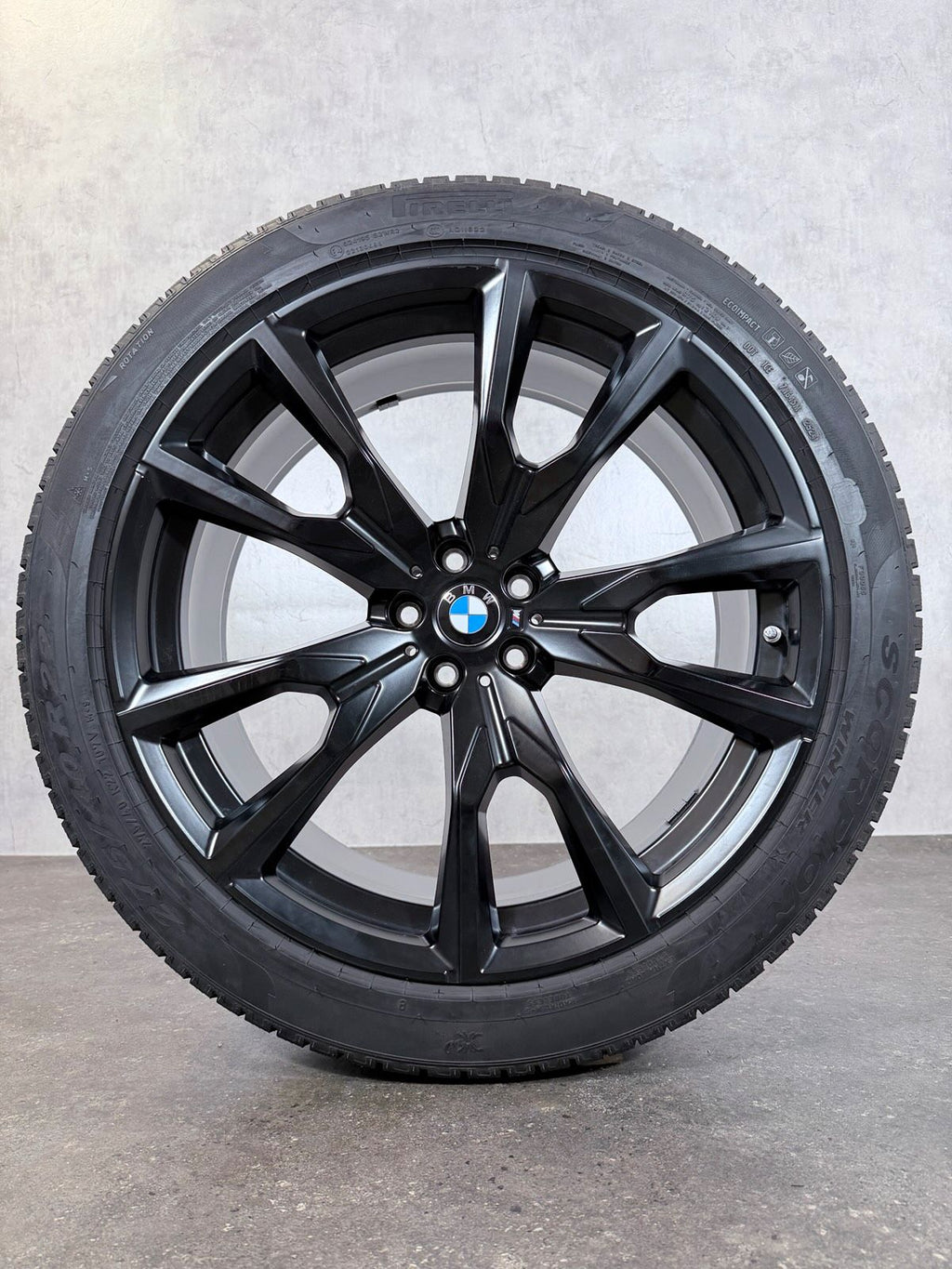 ORIGINAL 22 ZOLL BMW X7 G07 STYLING M 755 WINTERREIFEN
