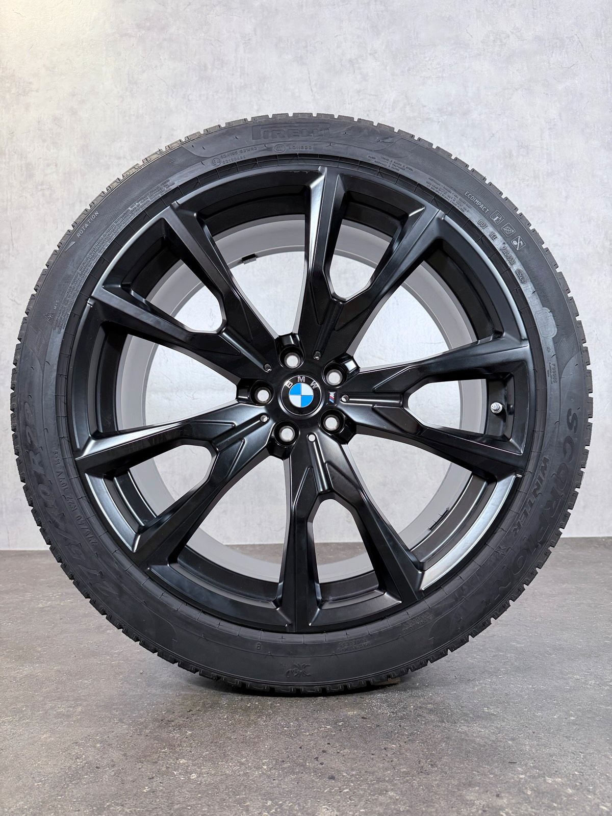 ORIGINAL 22 ZOLL BMW X7 G07 STYLING M 755 WINTERREIFEN