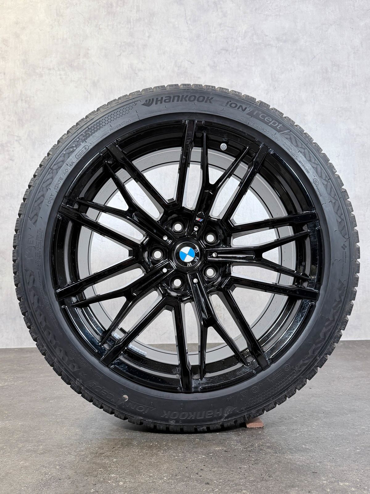 ORIGINAL 20 ZOLL BMW M5 G90 G99 STYLING M 951 WINTERREIFEN