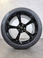 ORIGINAL 22 ZOLL LAMBORGHINI URUS WINTERREIFEN 4ML601025M