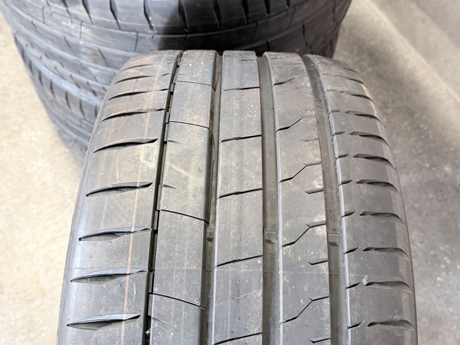 ORIGINAL 22 ZOLL AUDI RS6 RS7 GT SOMMERREIFEN RETRO 4K0601025EB